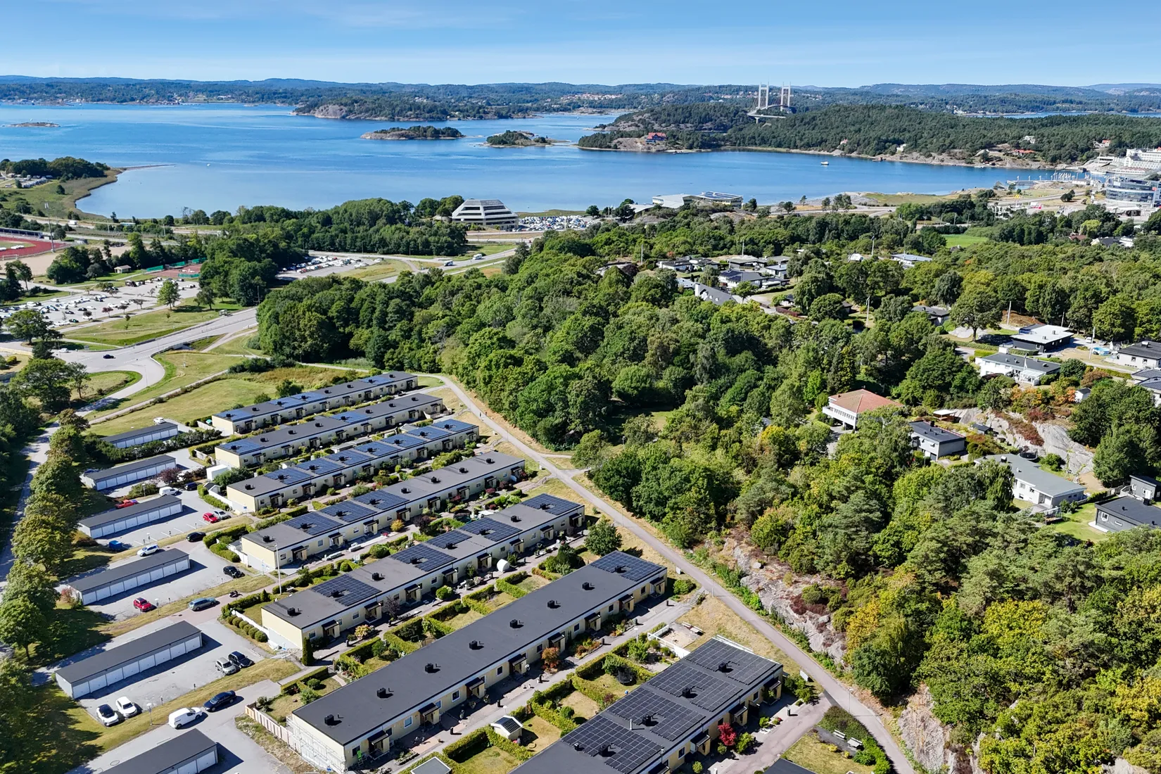Radhus, Gråkullevägen 95, Centralt, Stenungsund