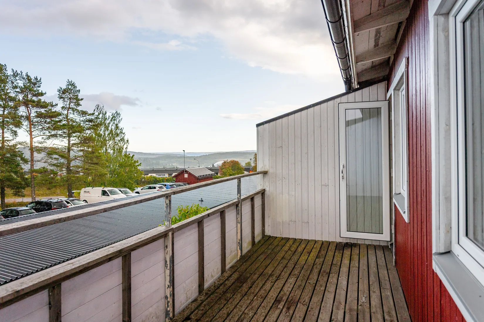 Radhus, Jaktfalksvägen 2, Övre Bosvedjan, Sundsvall