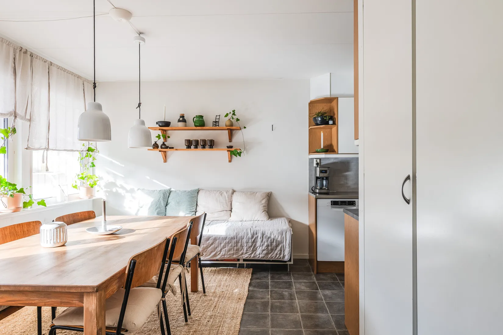 Radhus, Jaktfalksvägen 2, Övre Bosvedjan, Sundsvall