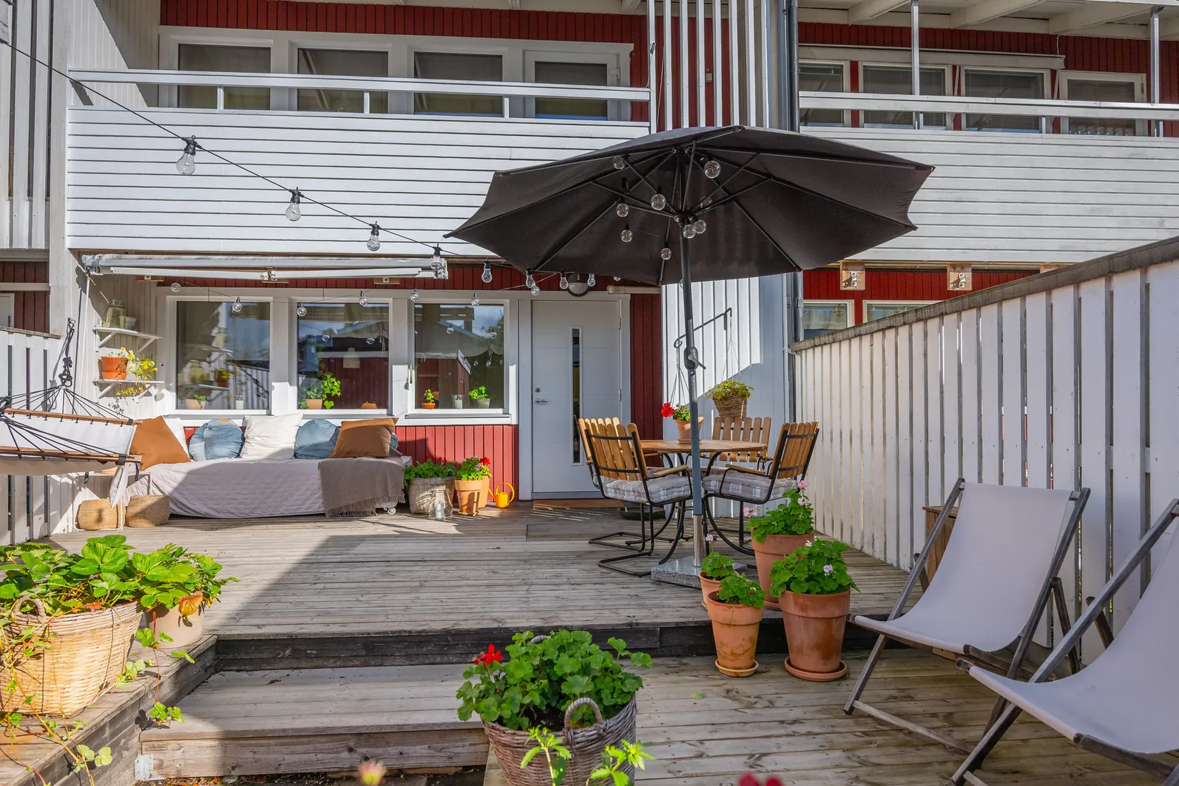 Radhus, Jaktfalksvägen 2, Övre Bosvedjan, Sundsvall