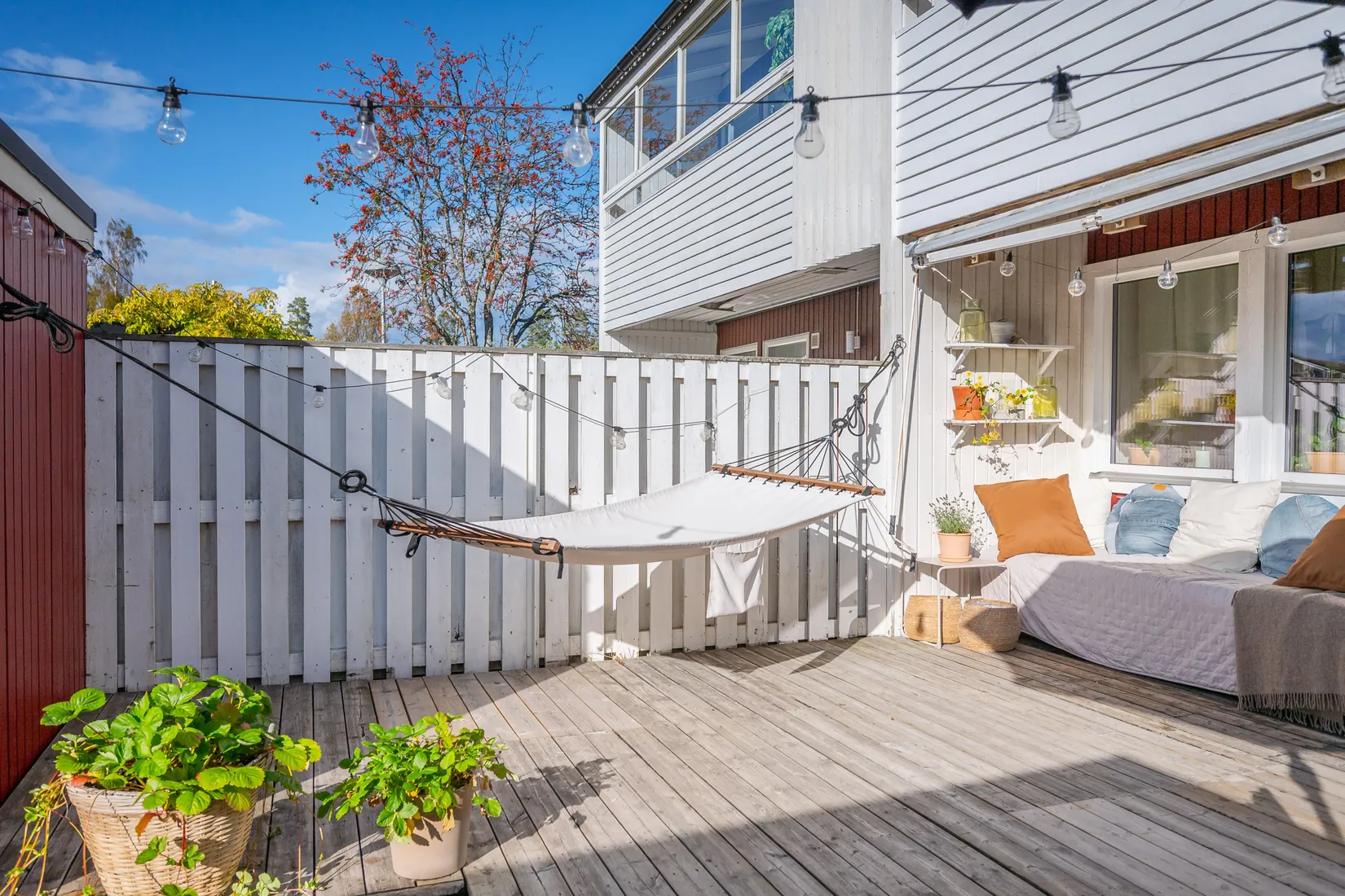 Radhus, Jaktfalksvägen 2, Övre Bosvedjan, Sundsvall