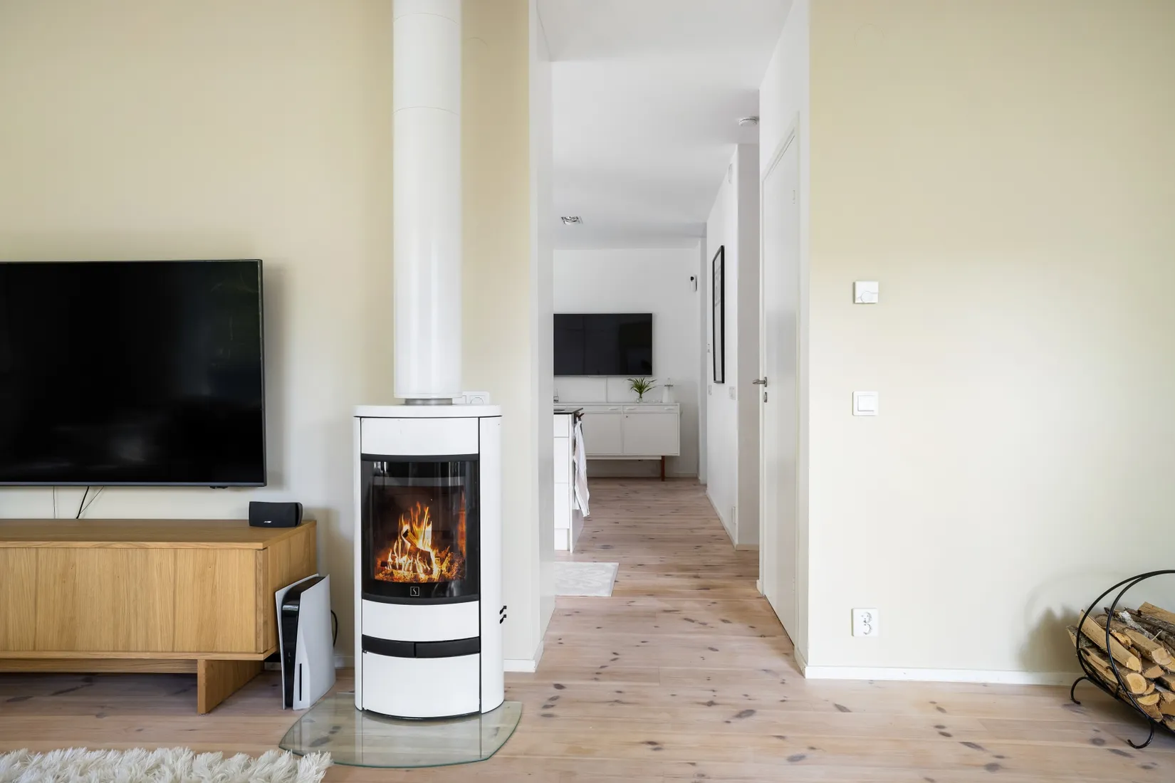 Radhus, Ängslyckan 21, Gånsta, Enköping