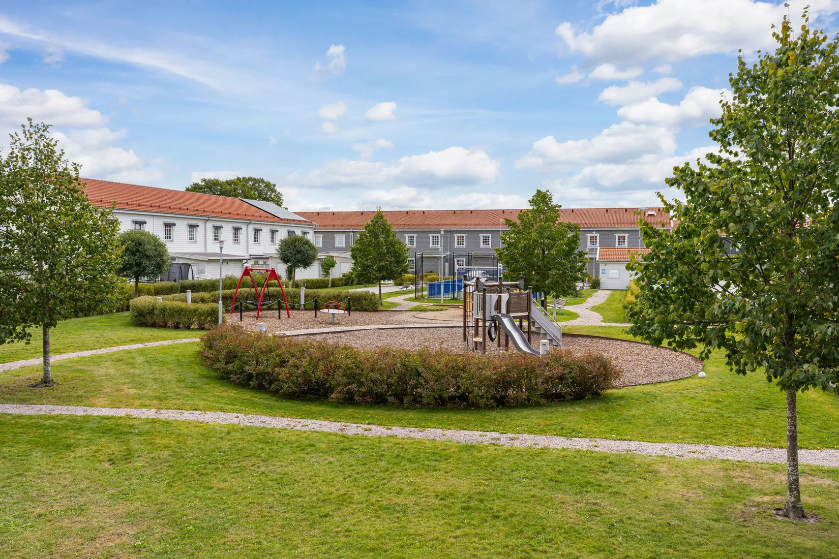 Radhus, Ulsavilagatan 19E, Norra Ormesta, Örebro