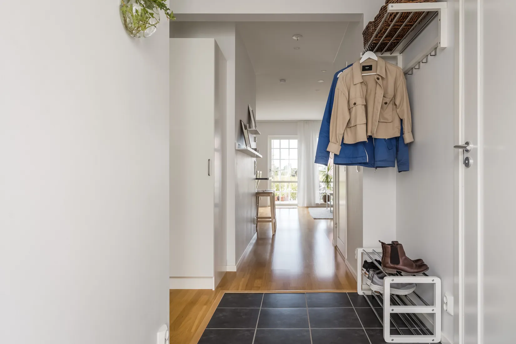 Radhus, Ulsavilagatan 19E, Norra Ormesta, Örebro