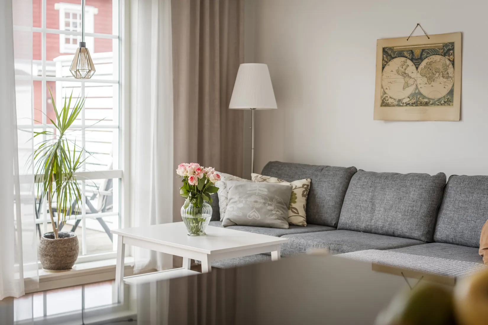 Radhus, Ulsavilagatan 19E, Norra Ormesta, Örebro