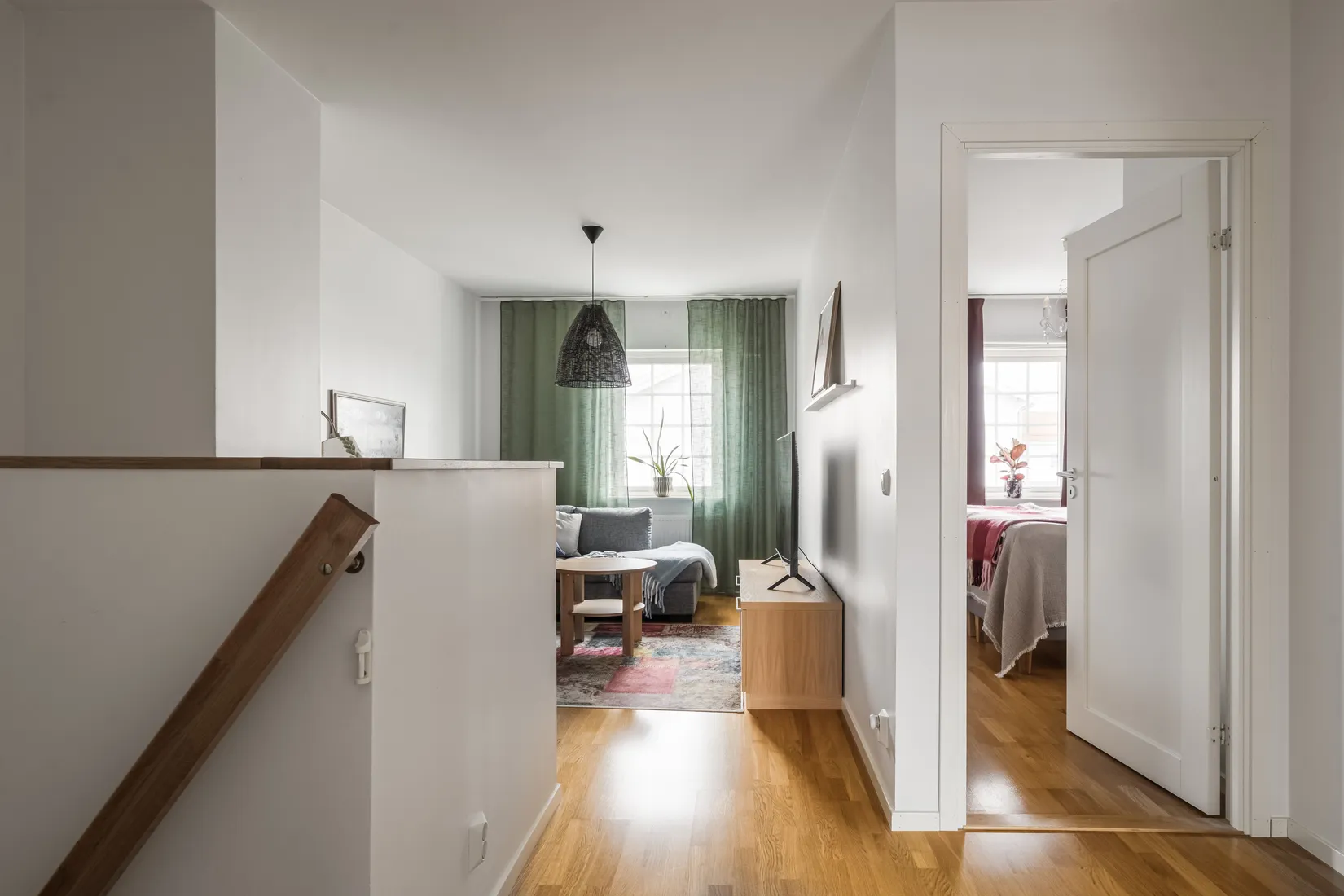 Radhus, Ulsavilagatan 19E, Norra Ormesta, Örebro