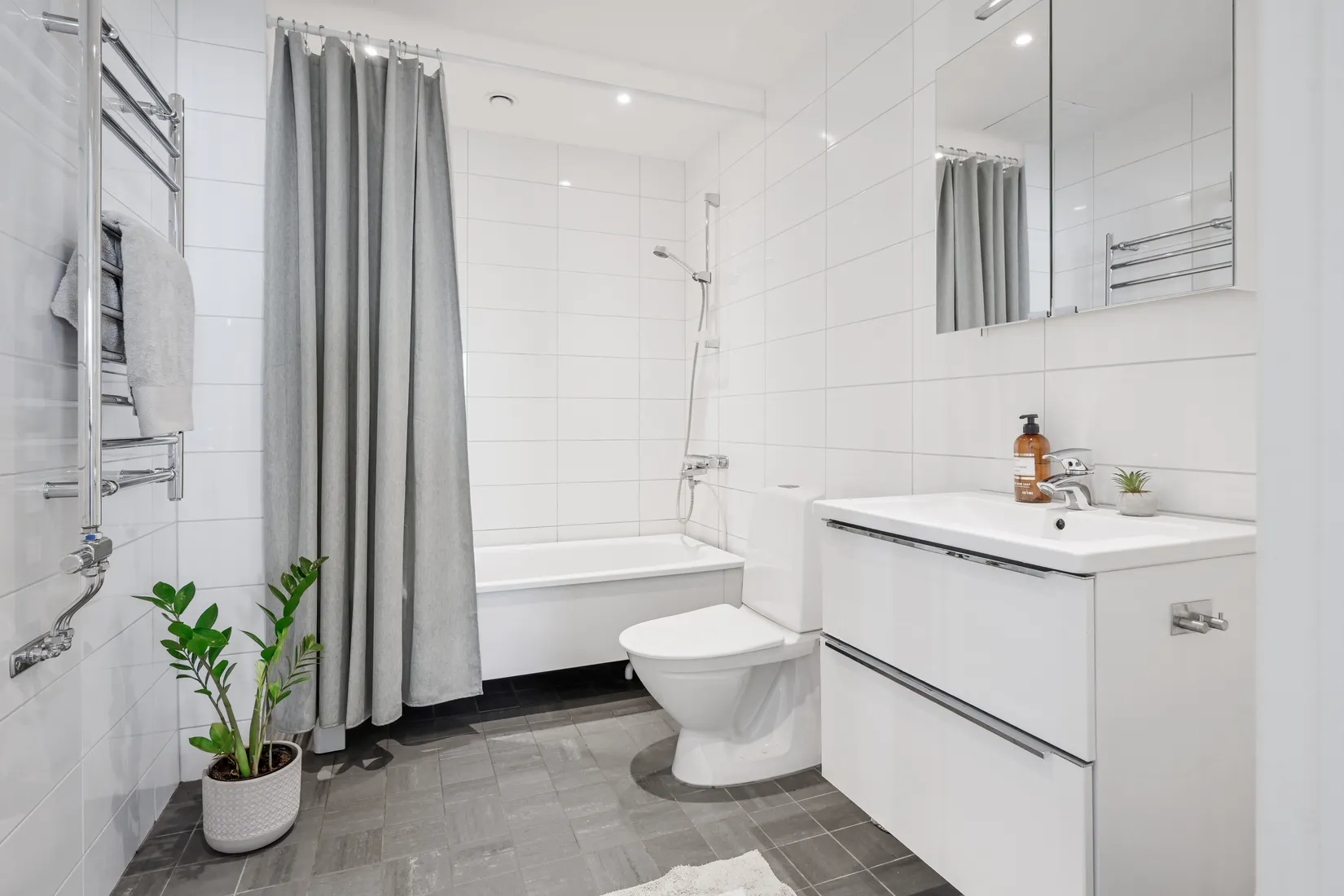 Villa, Fresta norra allé 37, Fresta, Upplands Väsby