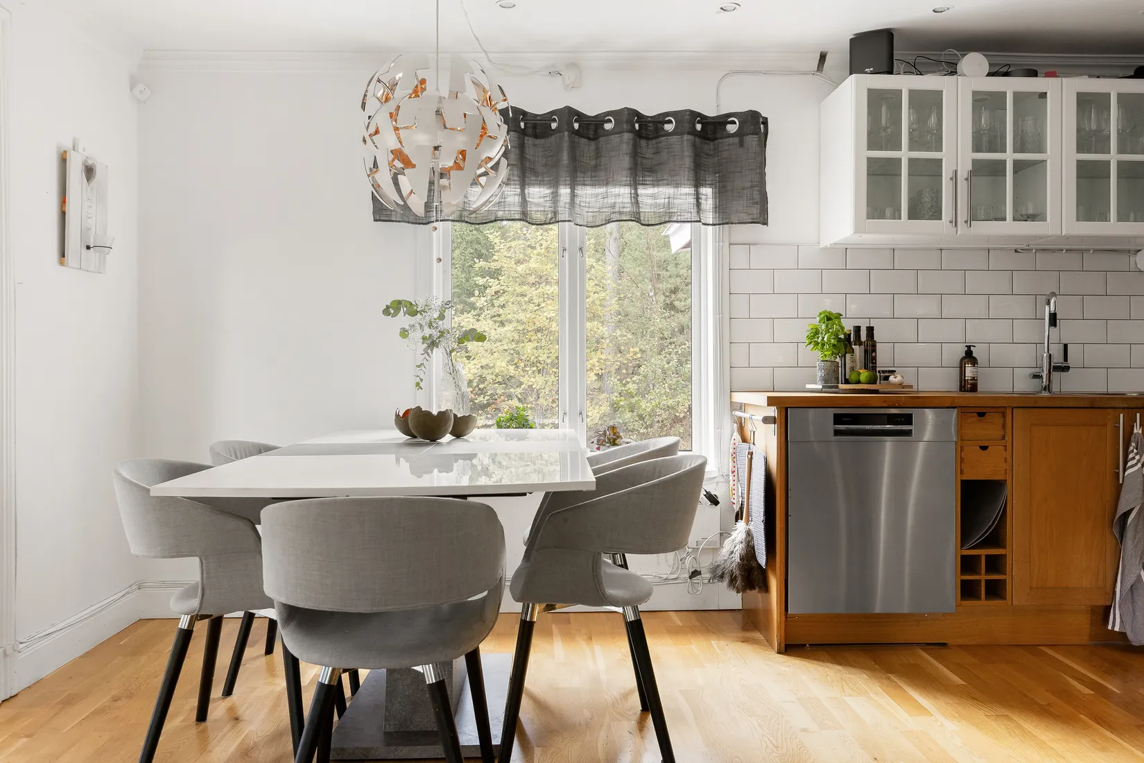 Villa, Vallvägen 8, Svartsjö, Ekerö