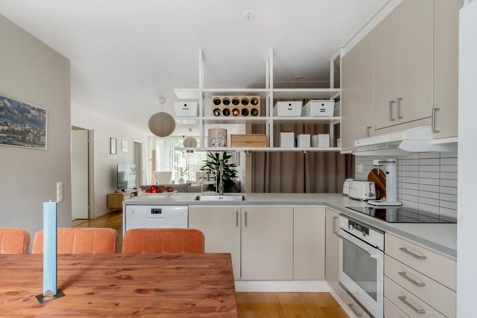 Bostadsrätt, Harpsundsvägen 84A, Högdalen, Stockholm