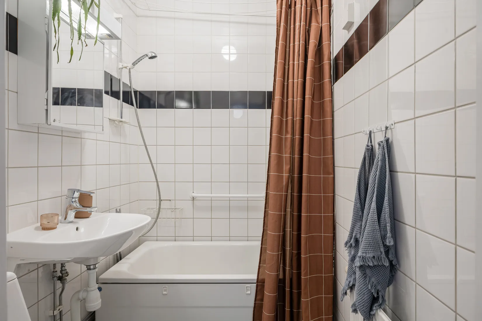 Bostadsrätt, Voxnegränd 24, Bagarmossen, Stockholm