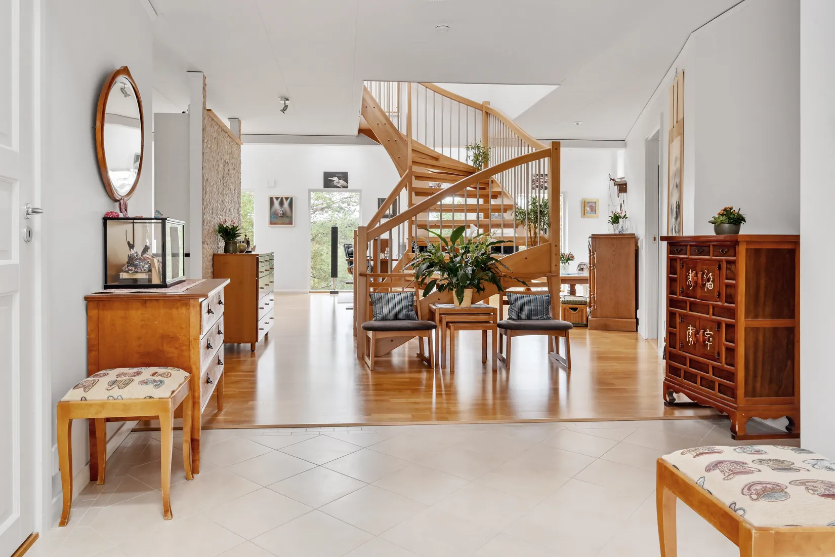 Villa, Jägarstigen 17, Falkberget/Landsnora, Sollentuna