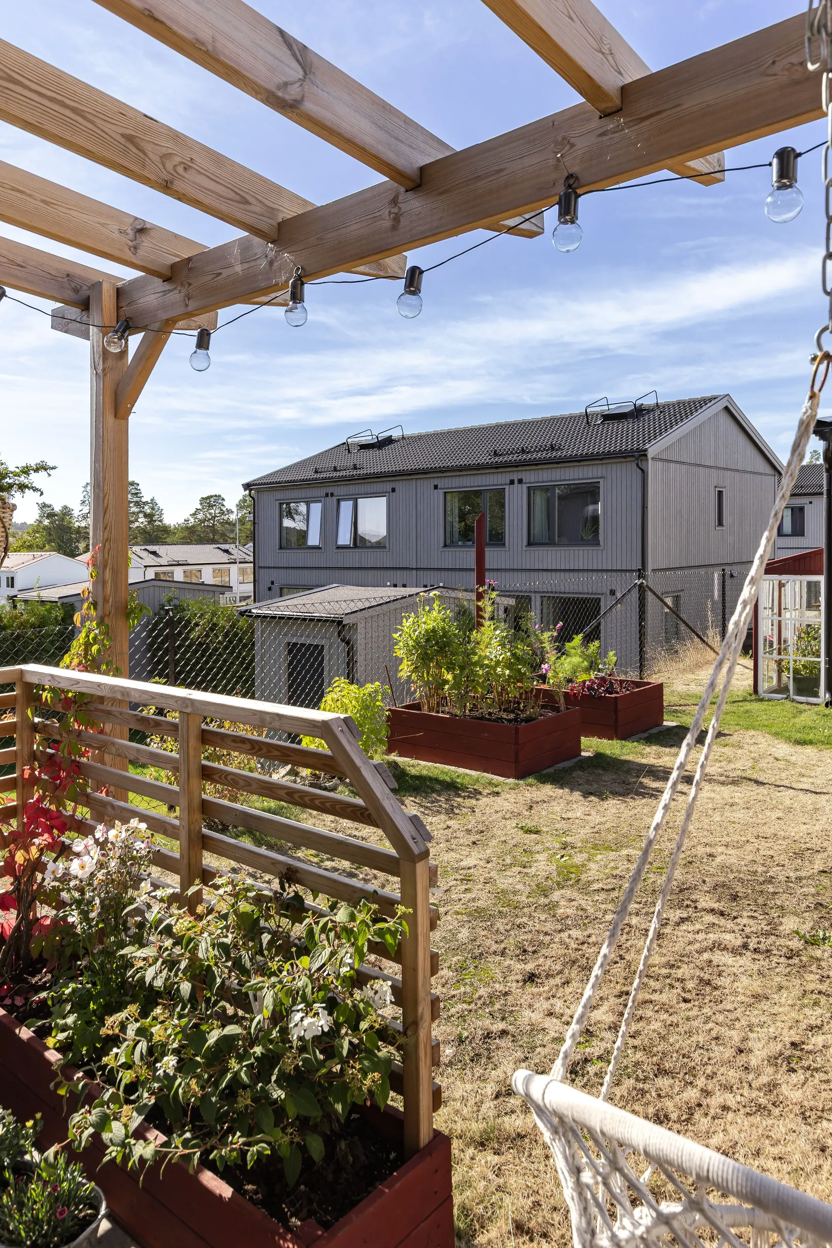 Radhus, Vildsvinsvägen 10B, Marielundsviken, Strängnäs