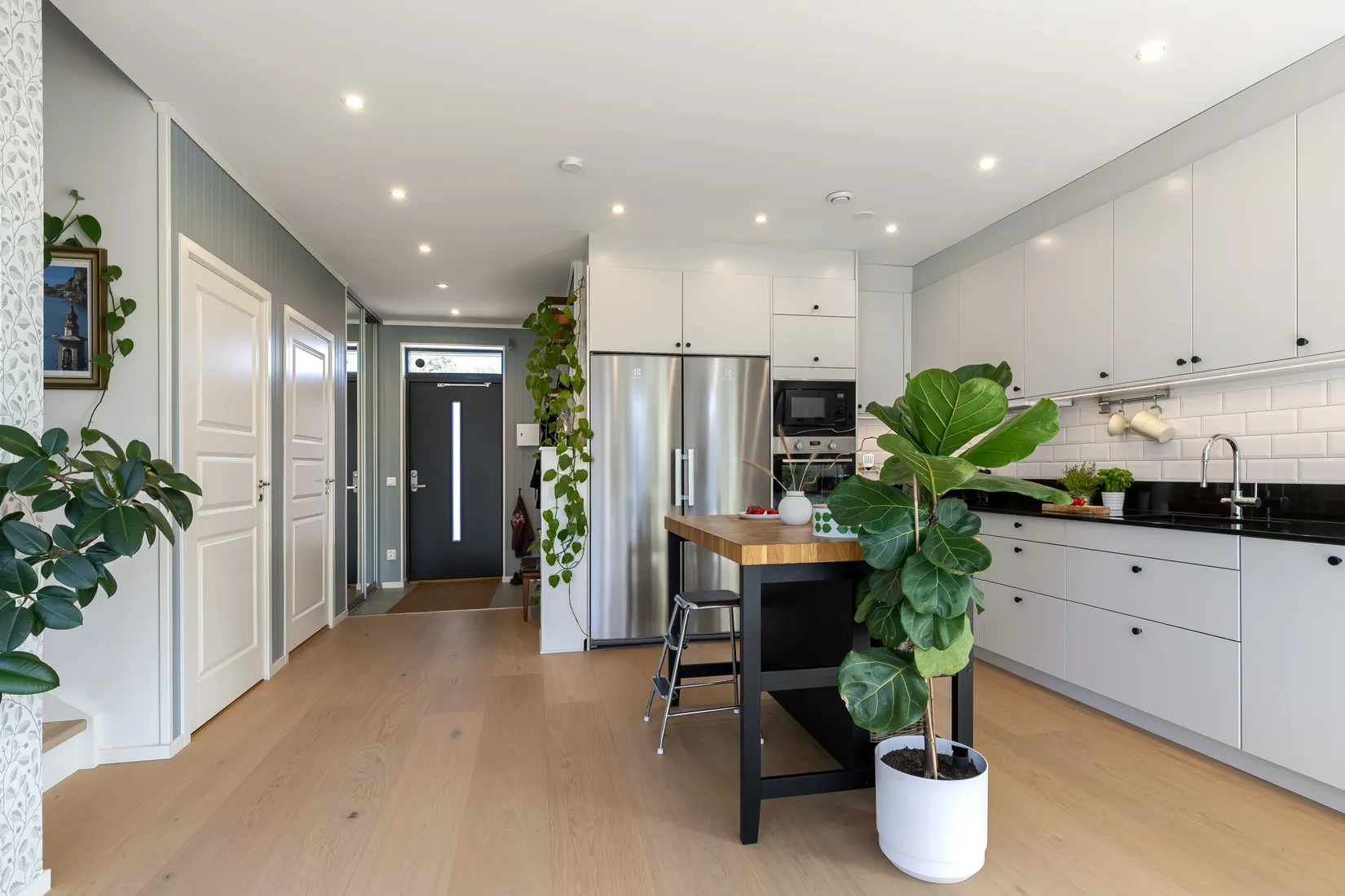 Radhus, Vildsvinsvägen 10B, Marielundsviken, Strängnäs