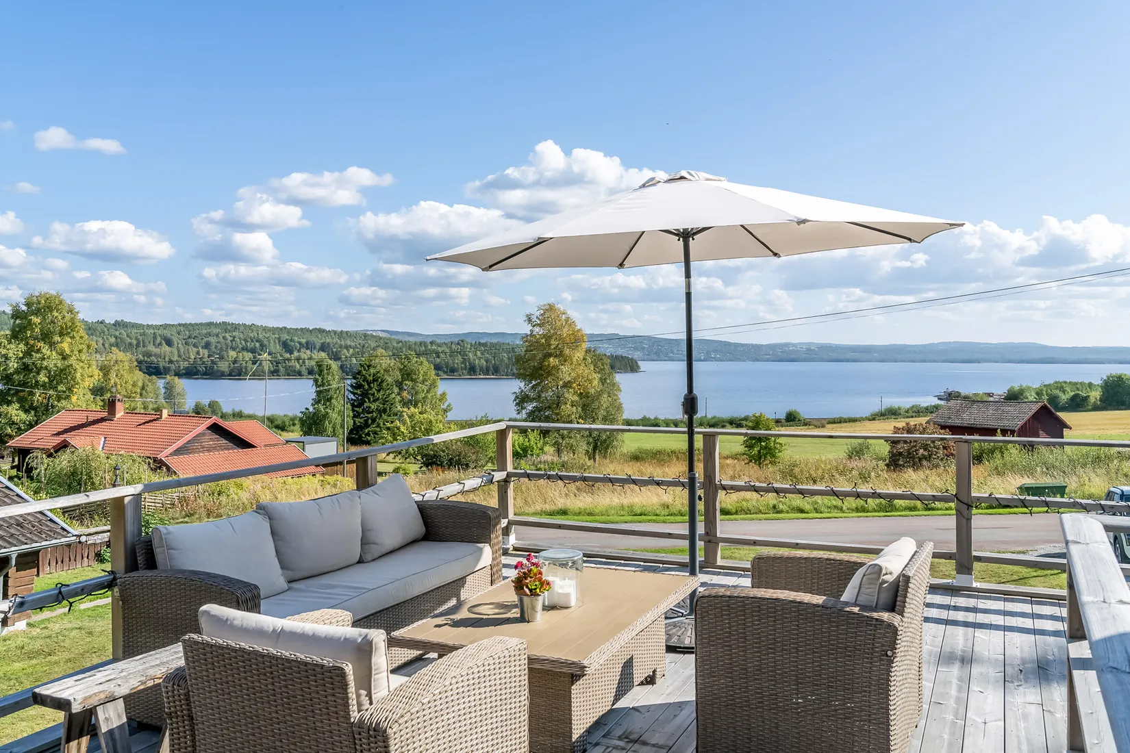 Villa, Strandvägen 27, Vikarbyn, Rättvik