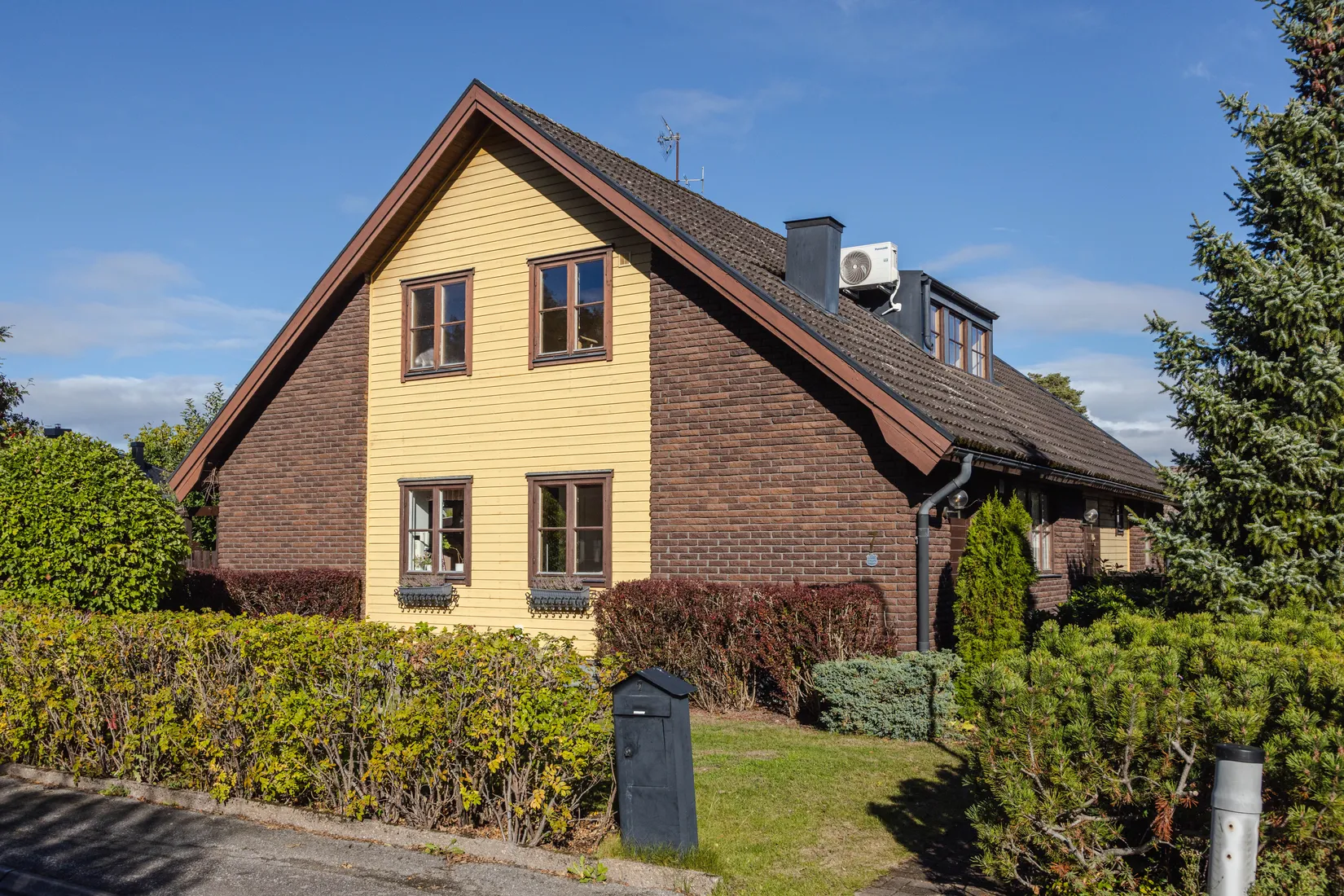 Villa, Isvägen 7, Hökåsen, Västerås
