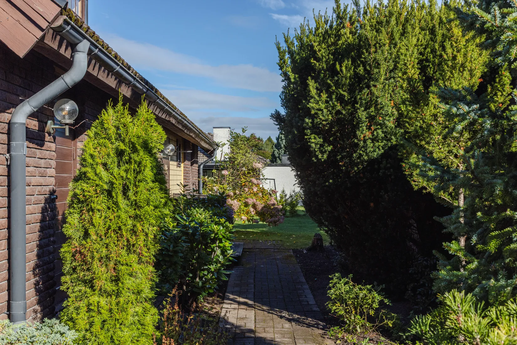 Villa, Isvägen 7, Hökåsen, Västerås