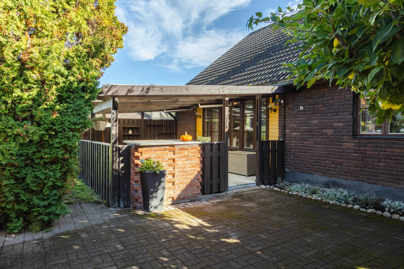 Villa, Isvägen 7, Hökåsen, Västerås