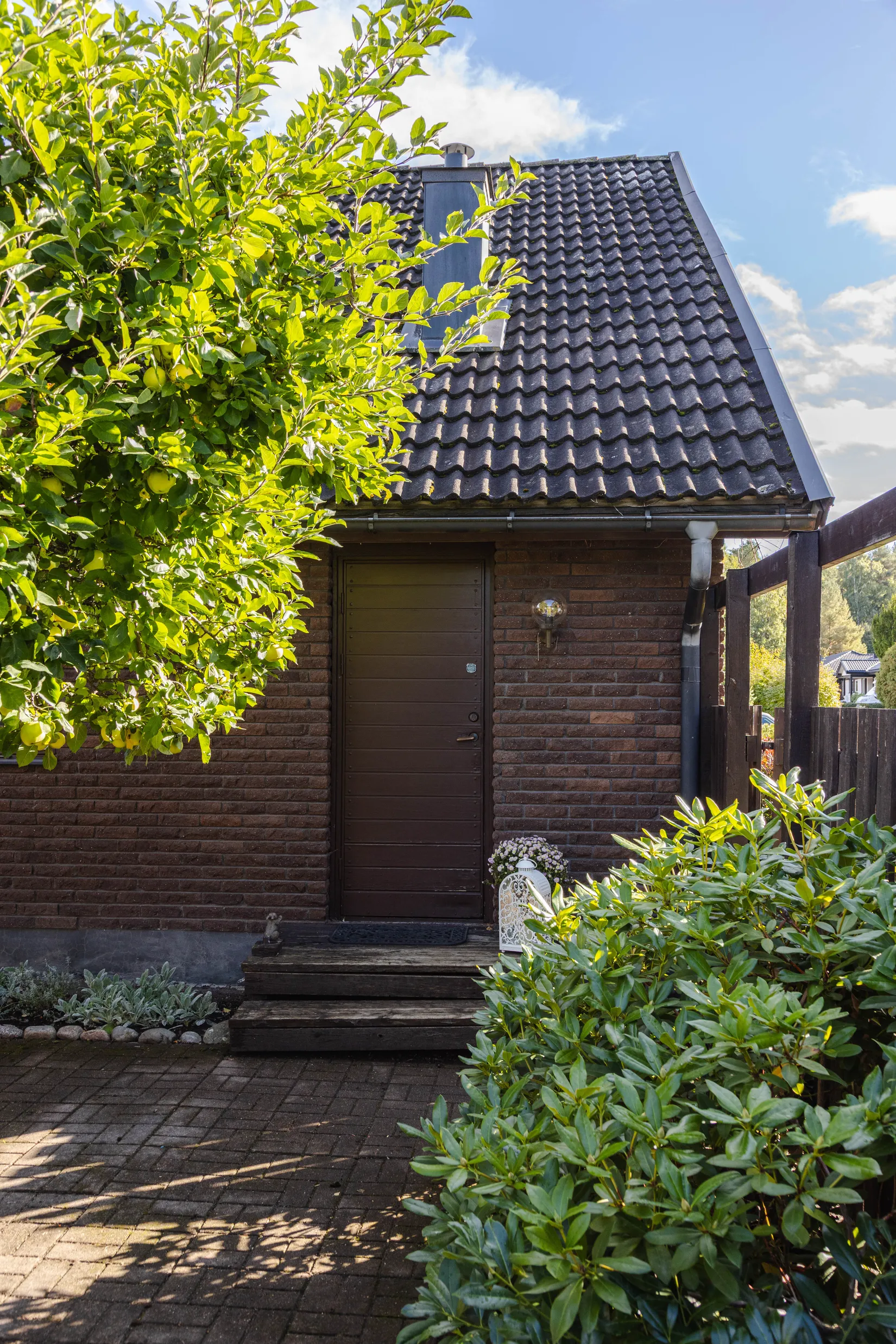 Villa, Isvägen 7, Hökåsen, Västerås