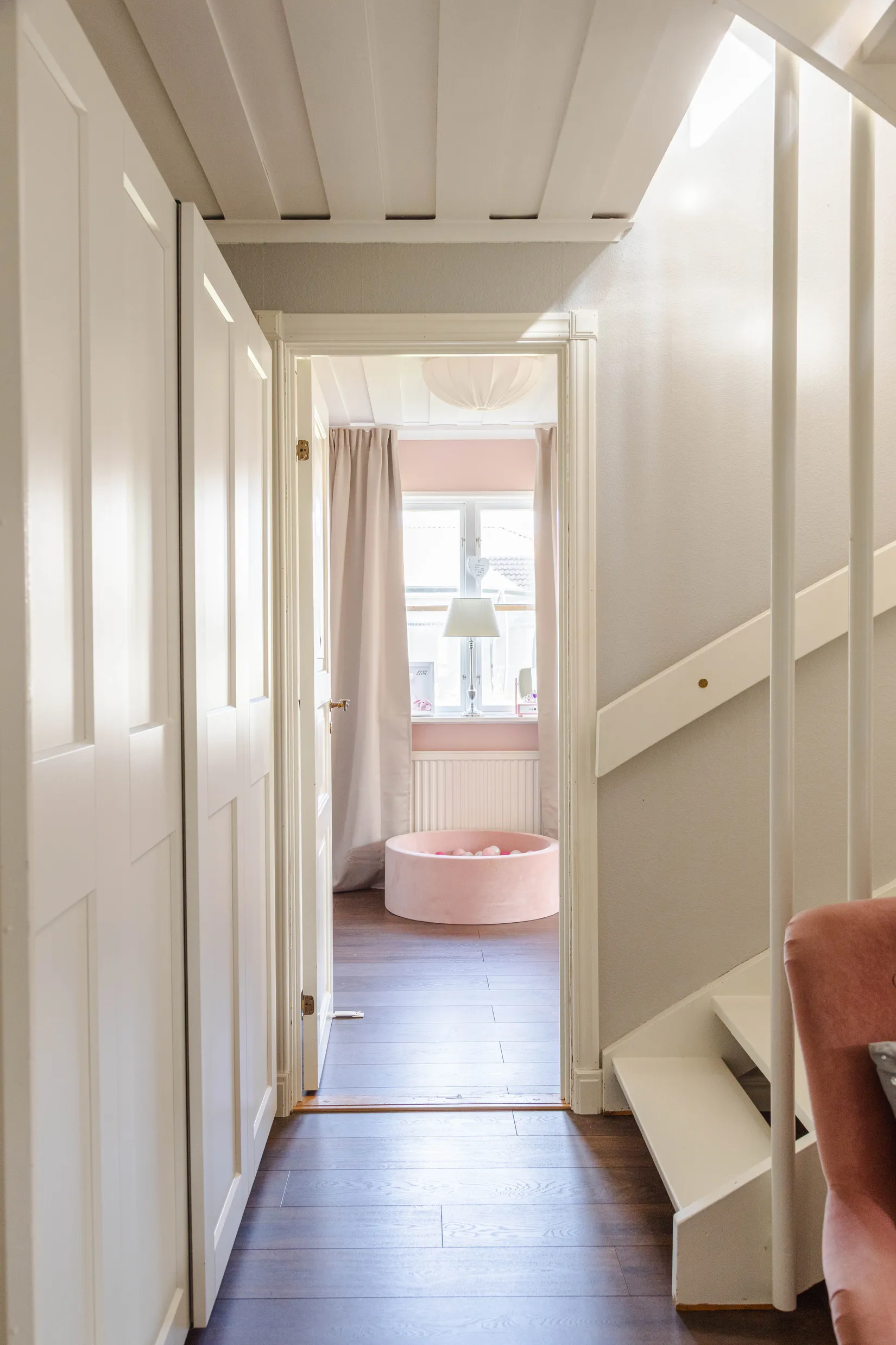 Villa, Isvägen 7, Hökåsen, Västerås