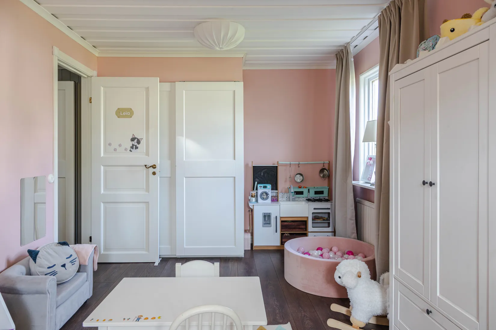 Villa, Isvägen 7, Hökåsen, Västerås