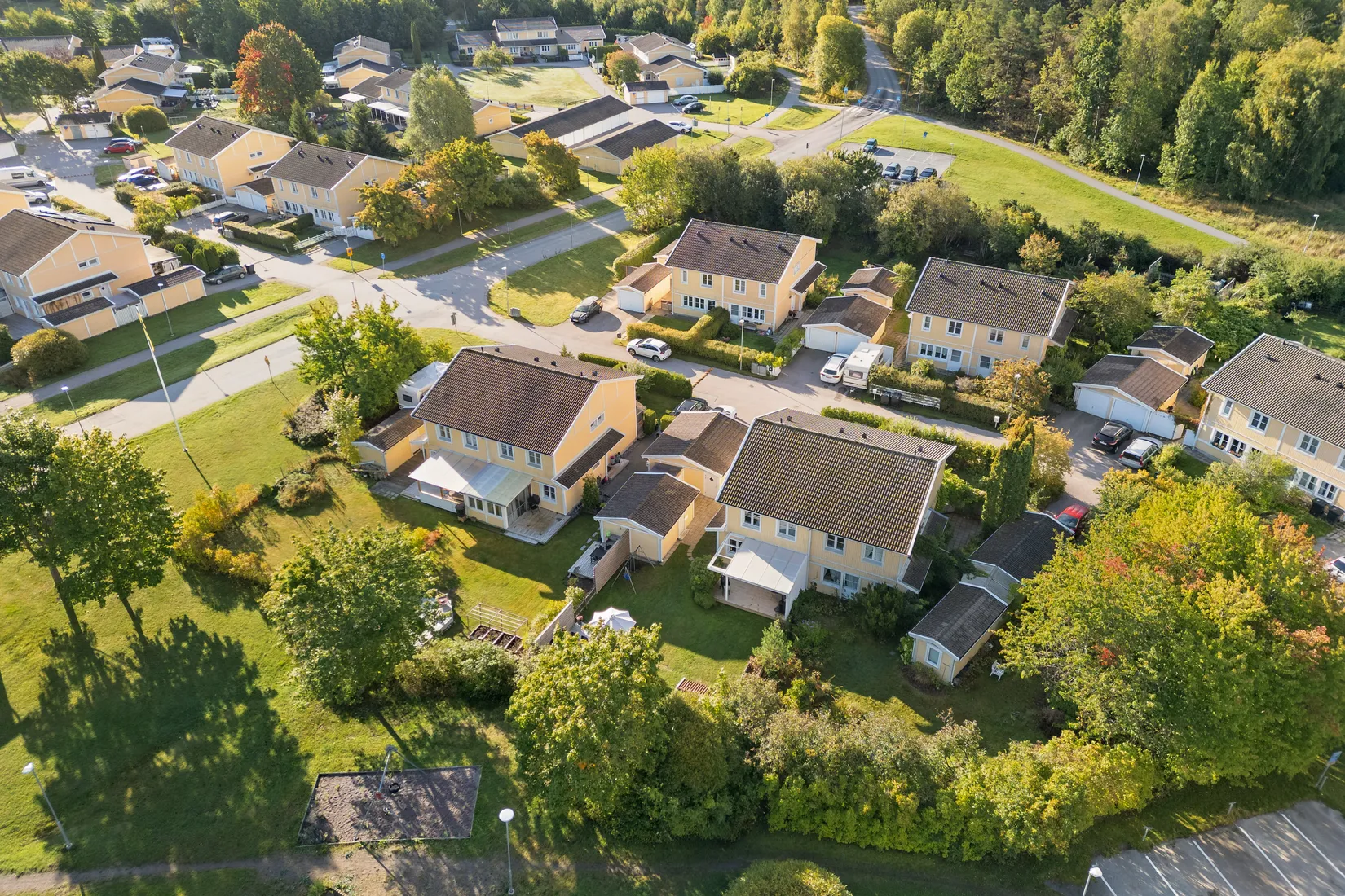 Radhus, Kuskvägen 6, Bålsta Gillmarksbyn, Håbo
