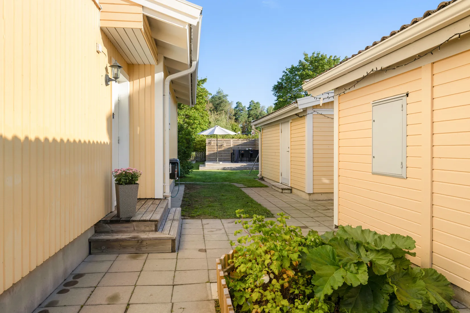 Radhus, Kuskvägen 6, Bålsta Gillmarksbyn, Håbo