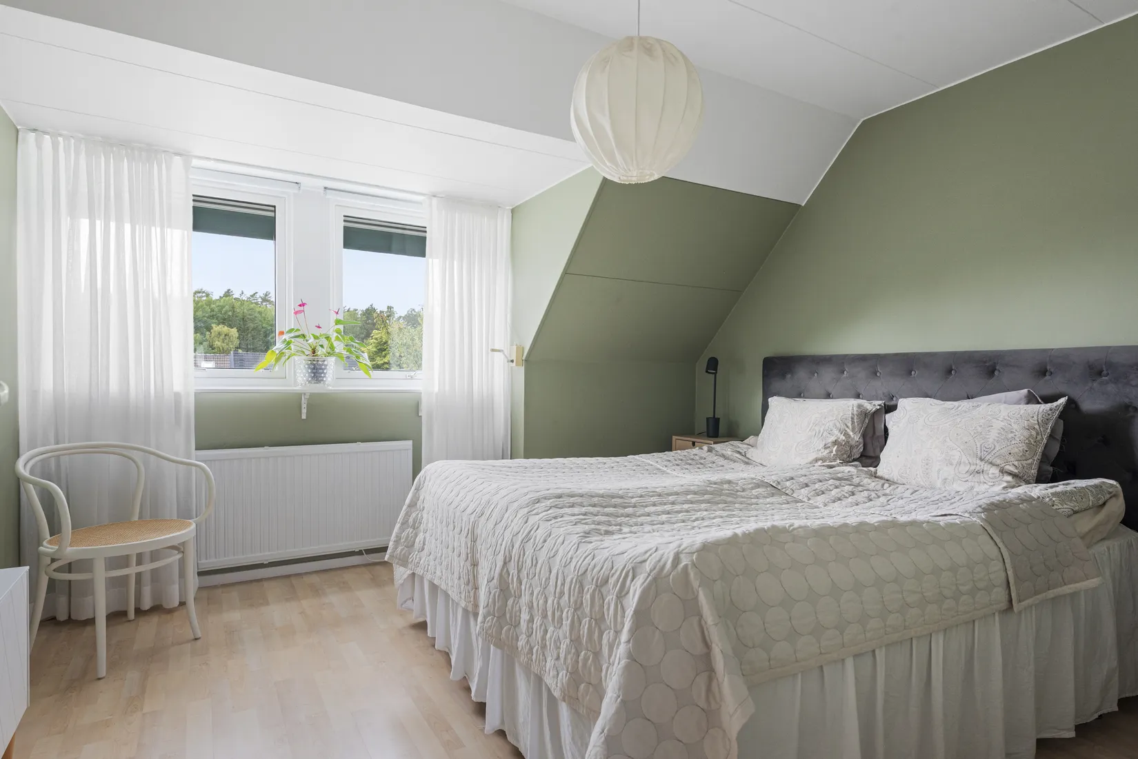 Radhus, Ellagårdsvägen 123, Ella Gård, Täby