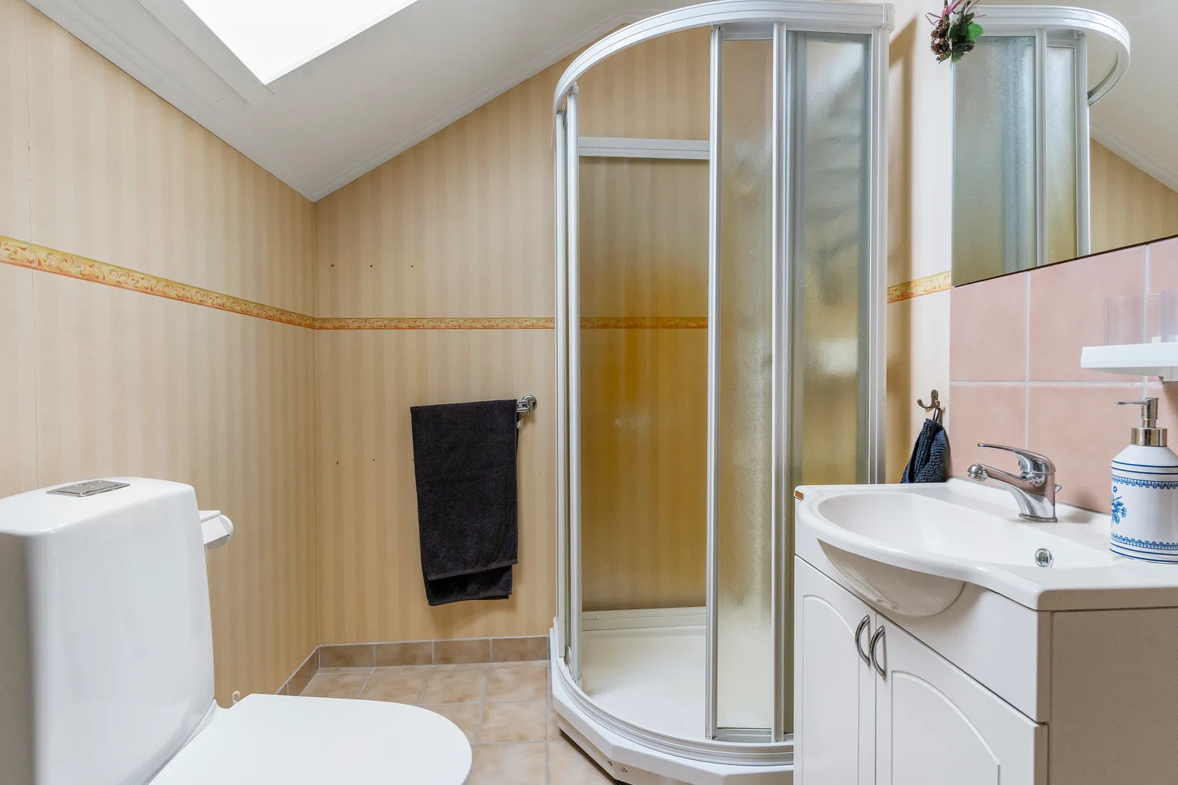 Villa, Karaby Ödegården 6, Lidköping