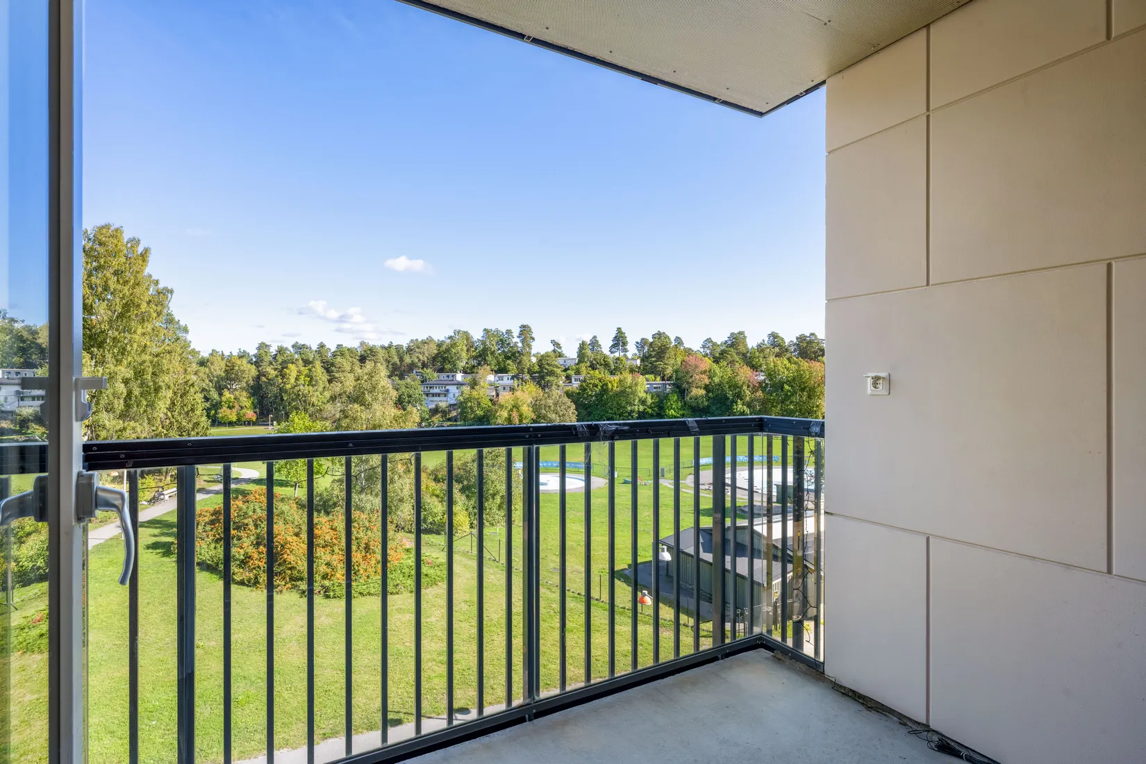 Bostadsrätt, Källtorpsvägen 21, 3tr med glimrande utsikt över Centralparken, Näsbypark, Täby