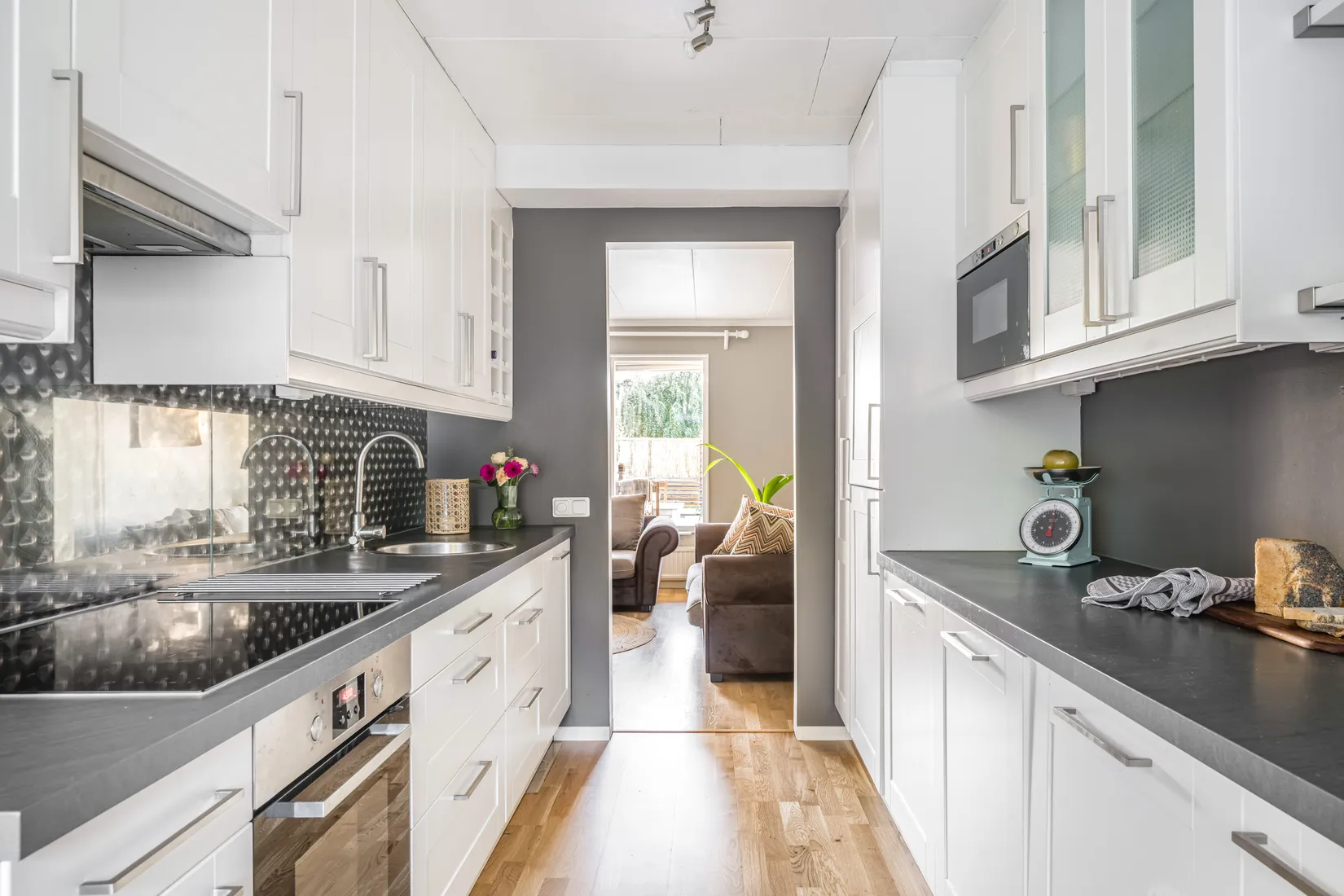 Radhus, BYLEGÅRDSVÄGEN 27, Täby kyrkby - byle, Täby