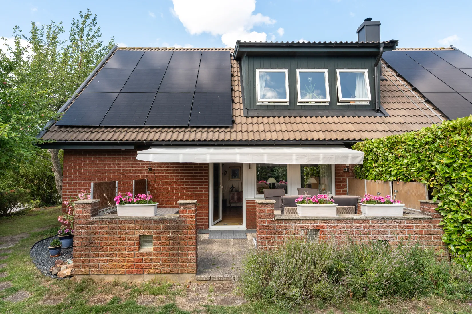 Villa, Näktergalsgatan 45, Vellinge