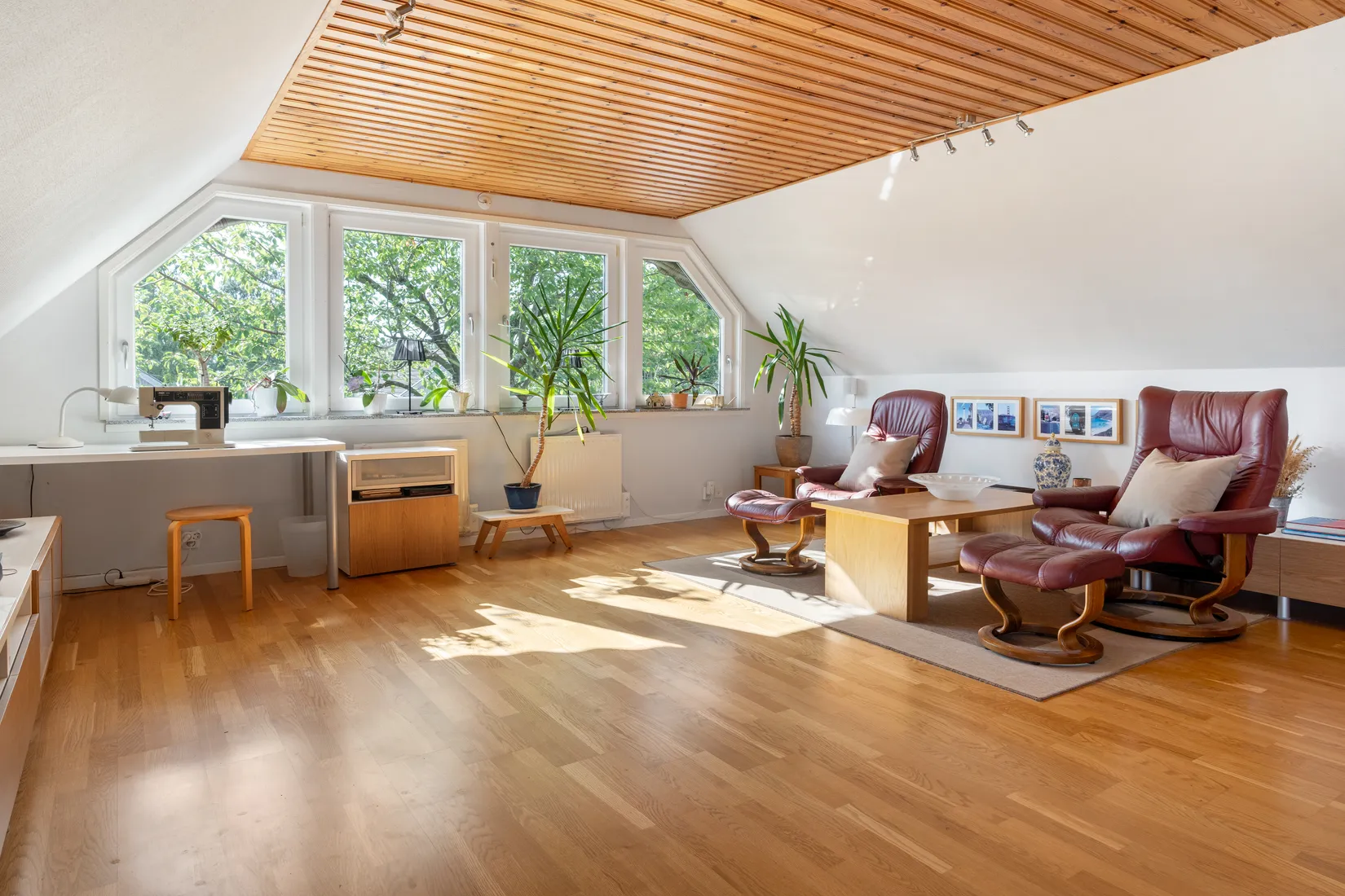 Villa, Näktergalsgatan 45, Vellinge