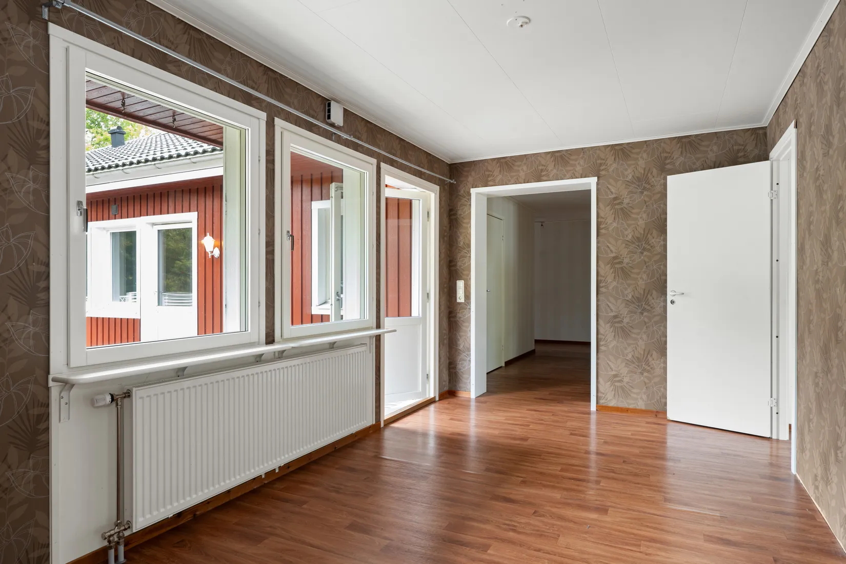 Villa, Hammarby backe 9, Älmsta, Norrtälje