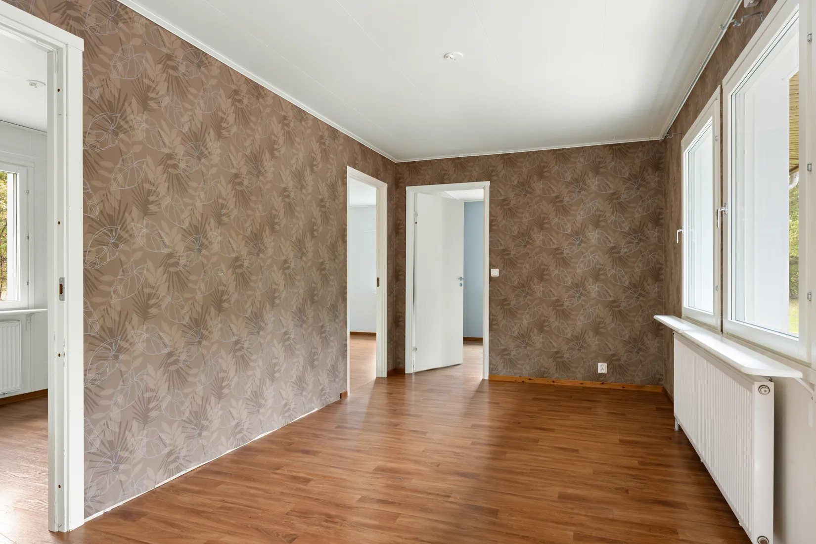 Villa, Hammarby backe 9, Älmsta, Norrtälje