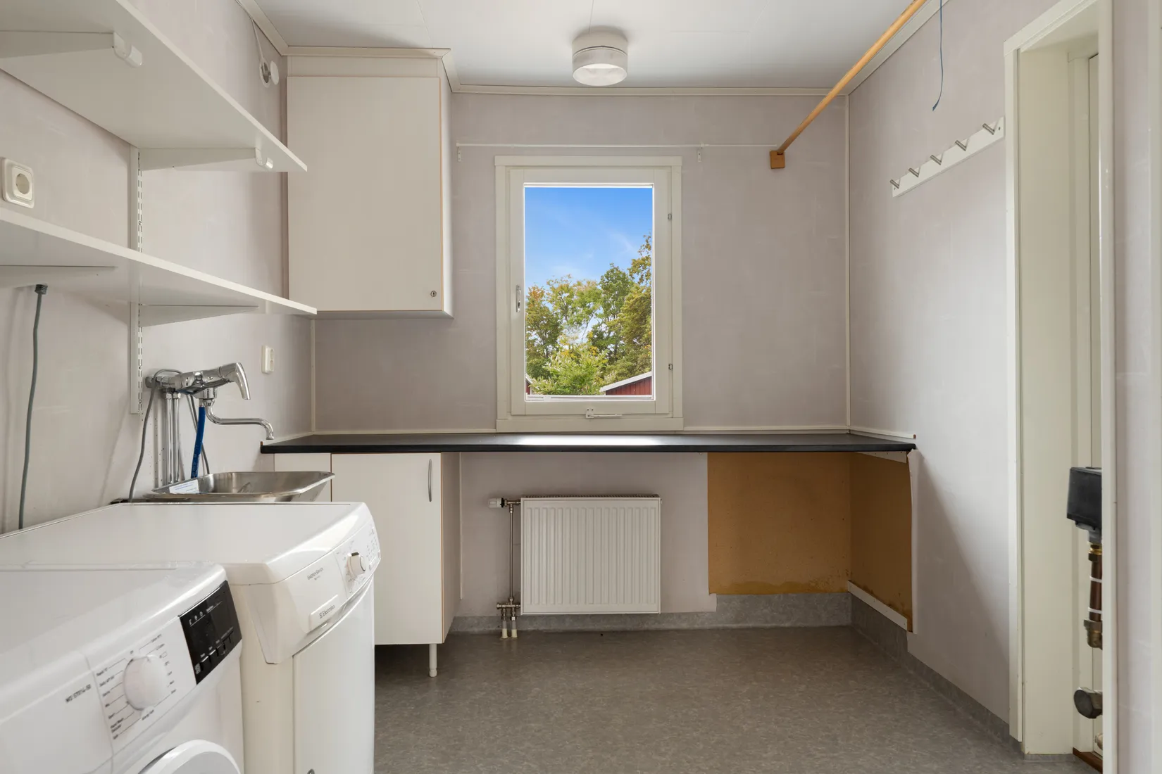 Villa, Hammarby backe 9, Älmsta, Norrtälje
