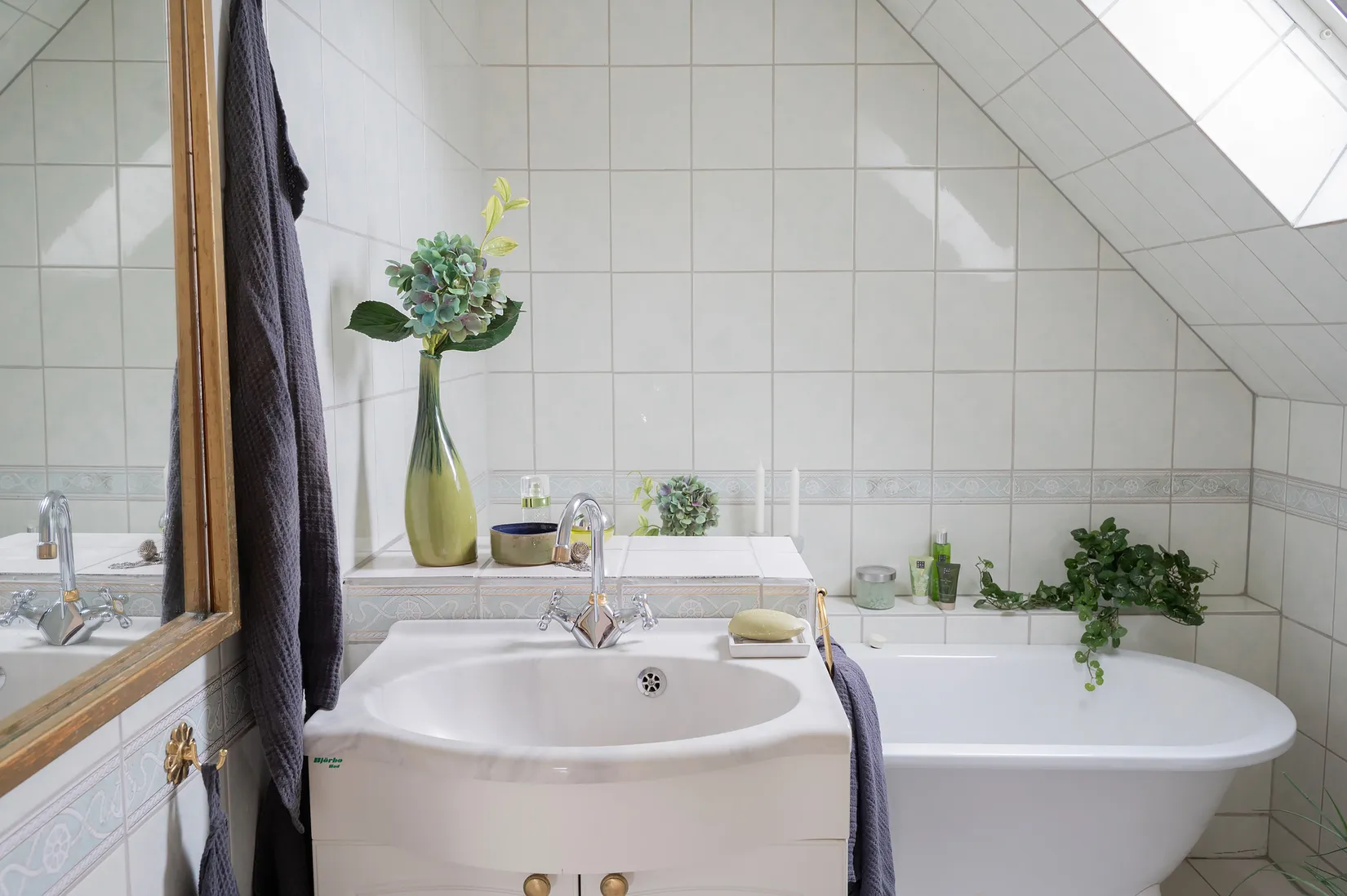 Villa, Knäpparvägen 13, Långsjö, Stockholm