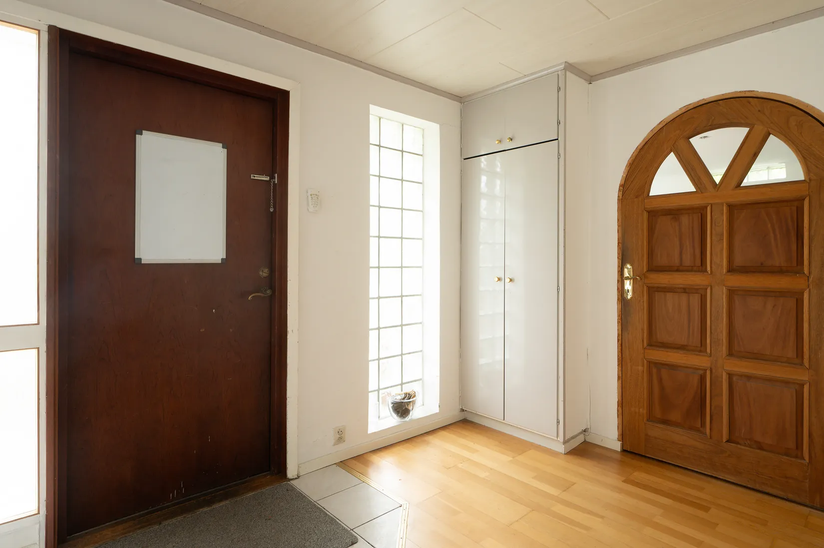 Villa, Knäpparvägen 13, Långsjö, Stockholm