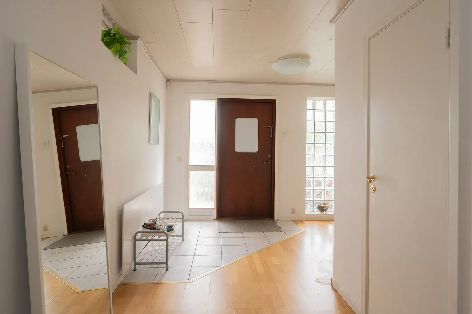 Villa, Knäpparvägen 13, Långsjö, Stockholm