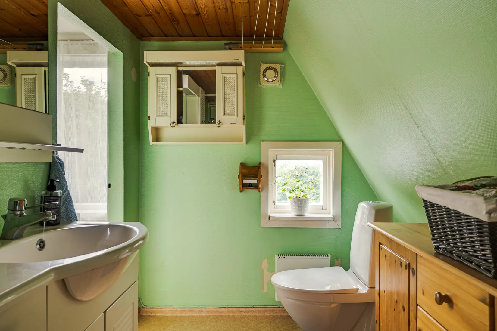 Villa, Östra Husby Bergtorp 2, Östra Husby, Norrköping