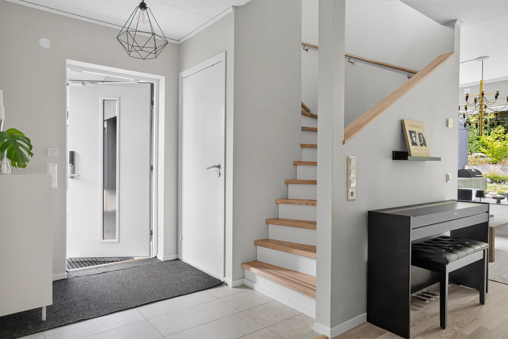 Radhus, Eksvängen 30, Partille