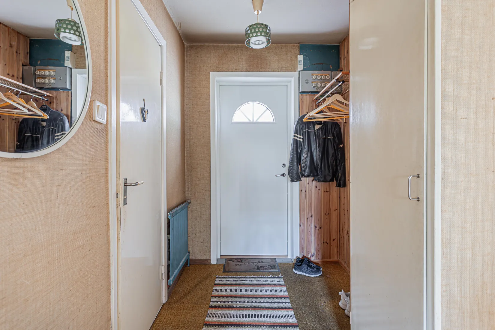 Radhus, Persbovägen 1b, Västerås