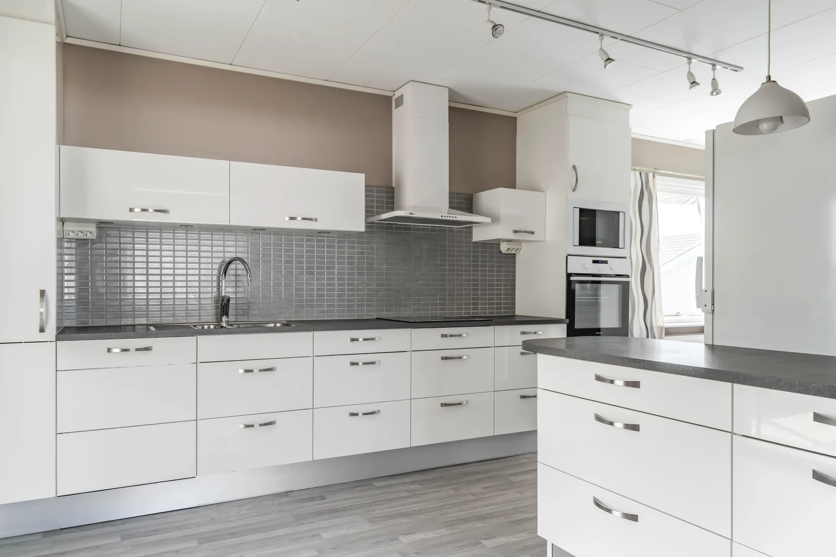 Villa, Kung Nils väg 45, Kristianstad