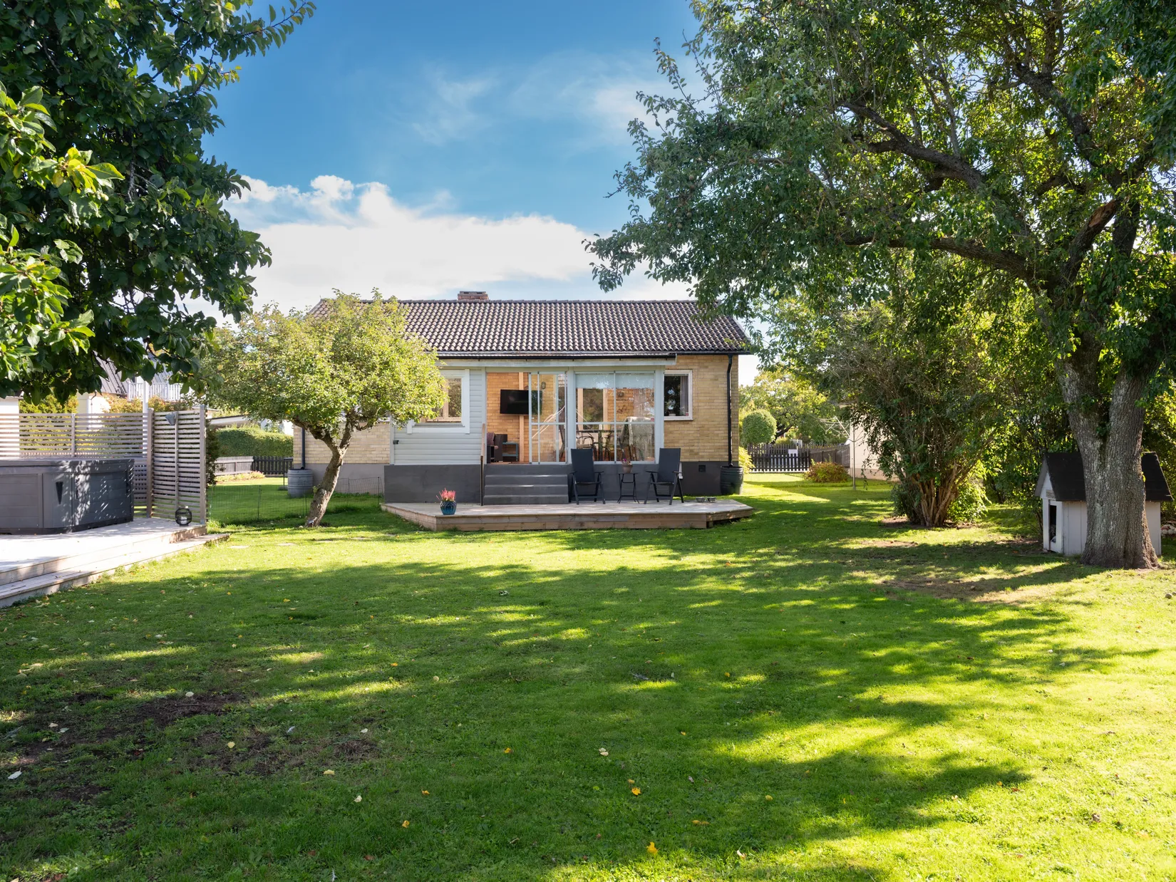 Villa, Hasselgatan 11, Gotland