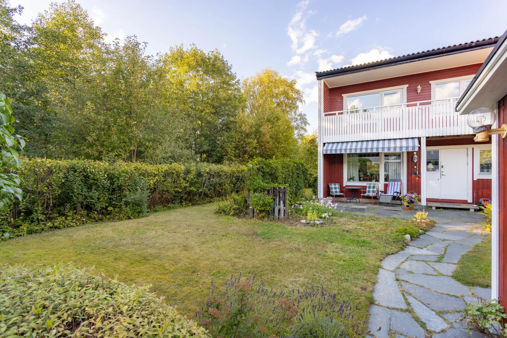 Radhus, Såningsvägen 25, Viksjö, Järfälla