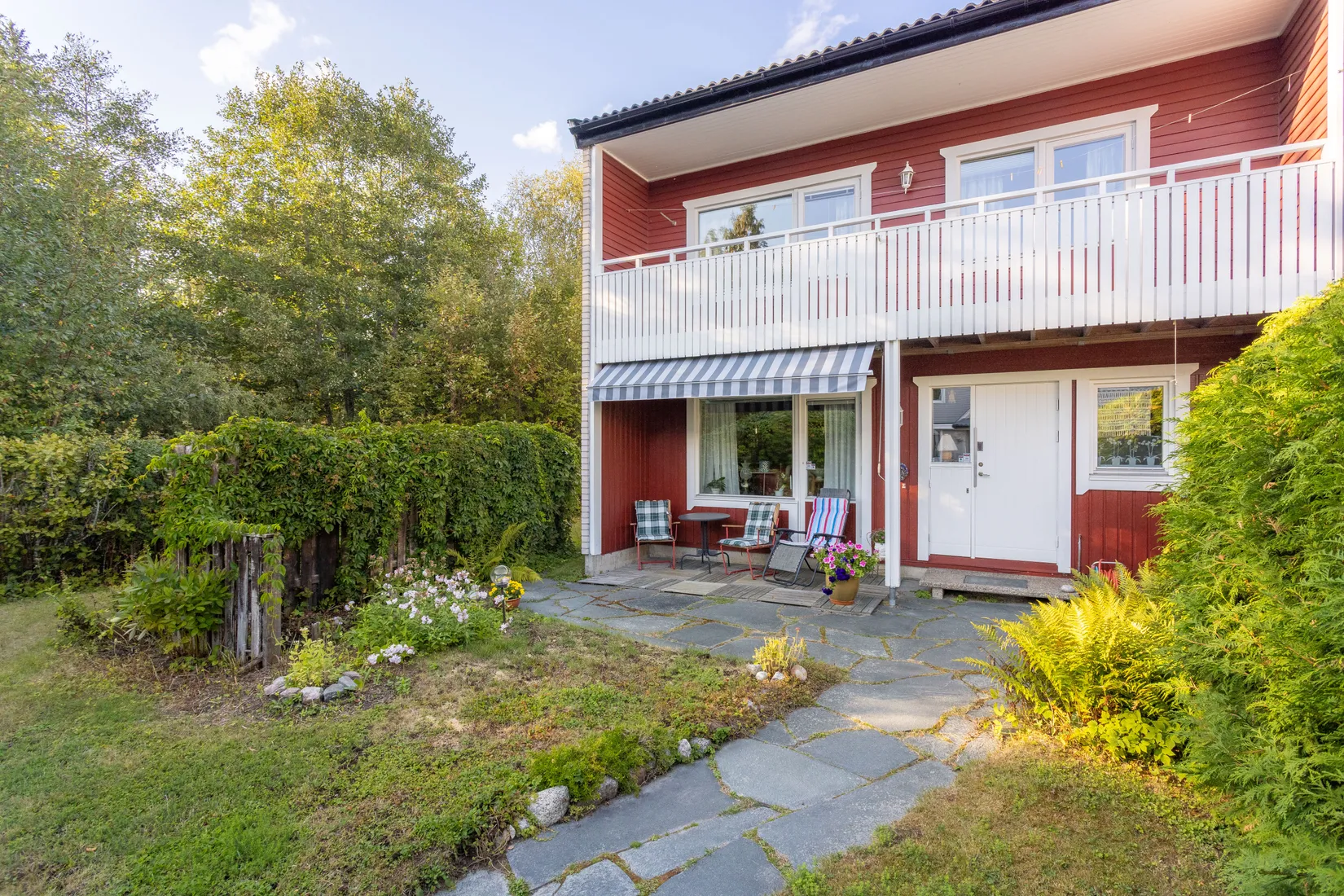 Radhus, Såningsvägen 25, Viksjö, Järfälla