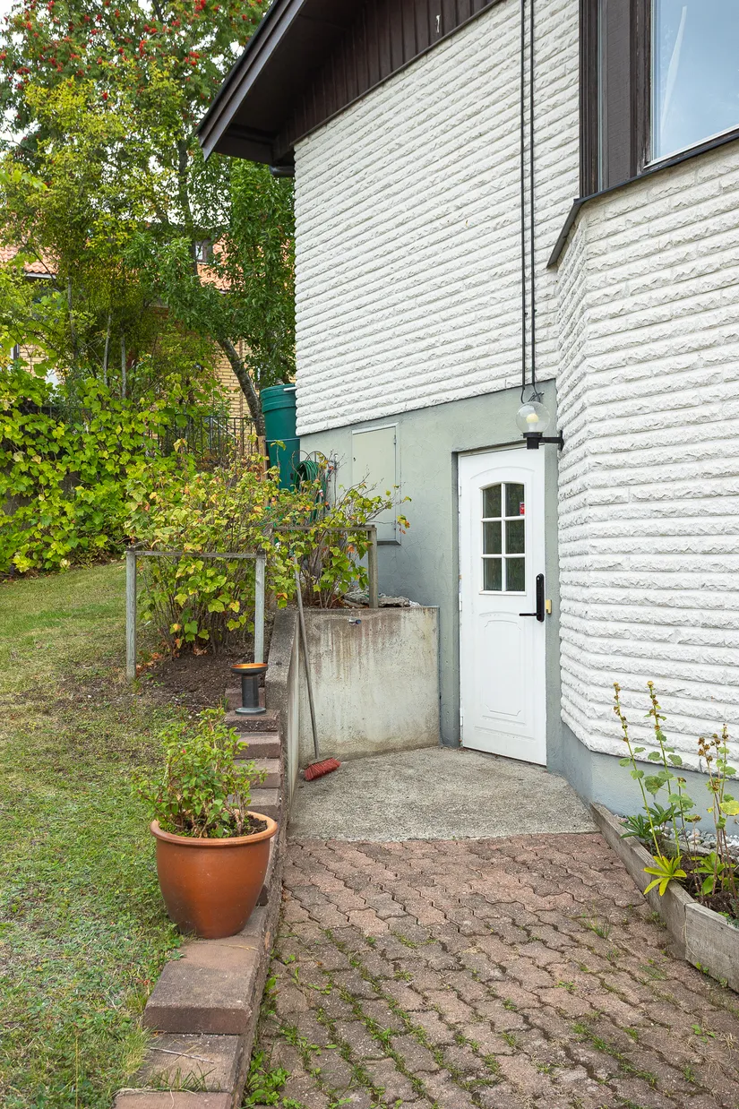 Villa, Kronvägen 25, Ormberget, Västerås