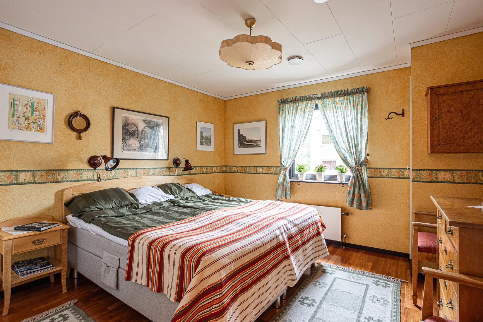Villa, Kronvägen 25, Ormberget, Västerås