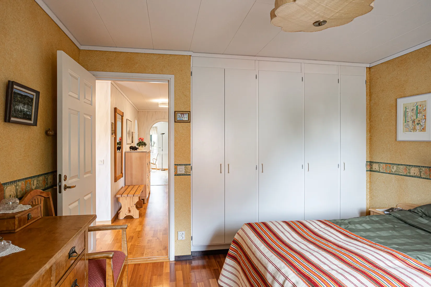 Villa, Kronvägen 25, Ormberget, Västerås