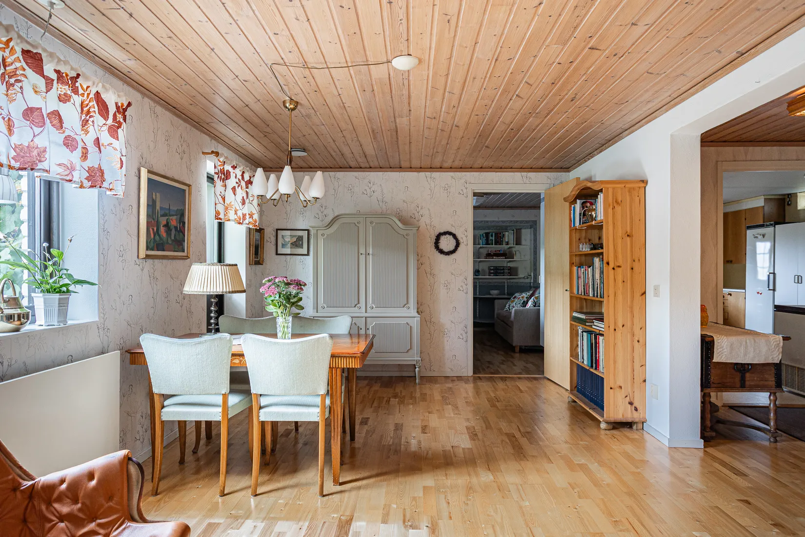 Villa, Kronvägen 25, Ormberget, Västerås