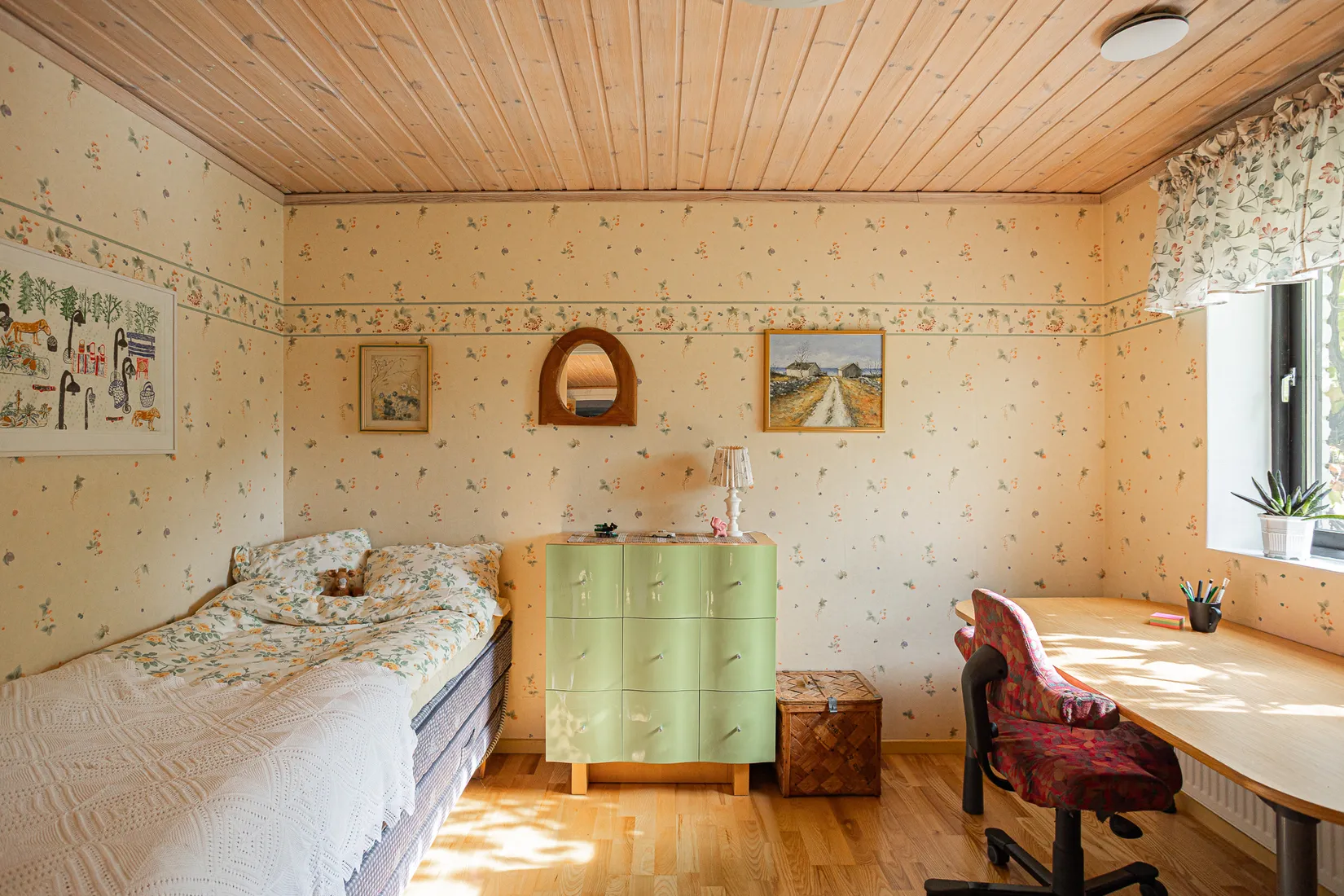 Villa, Kronvägen 25, Ormberget, Västerås